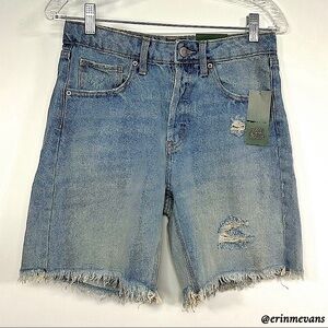 Wild Fable High Rise Wide Leg Bermuda Jean Shorts Size 2/26 New Sale